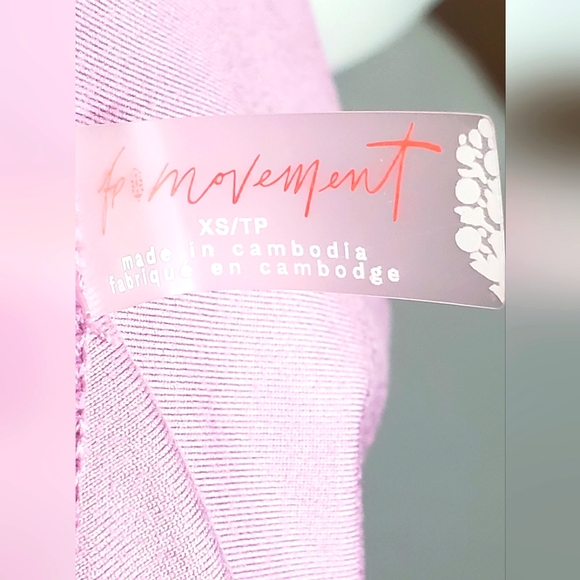 Free People Size XS - FP Movement "Breathe Deeper Crop Tank/Top InPink Ruched - Picture 6 of 11